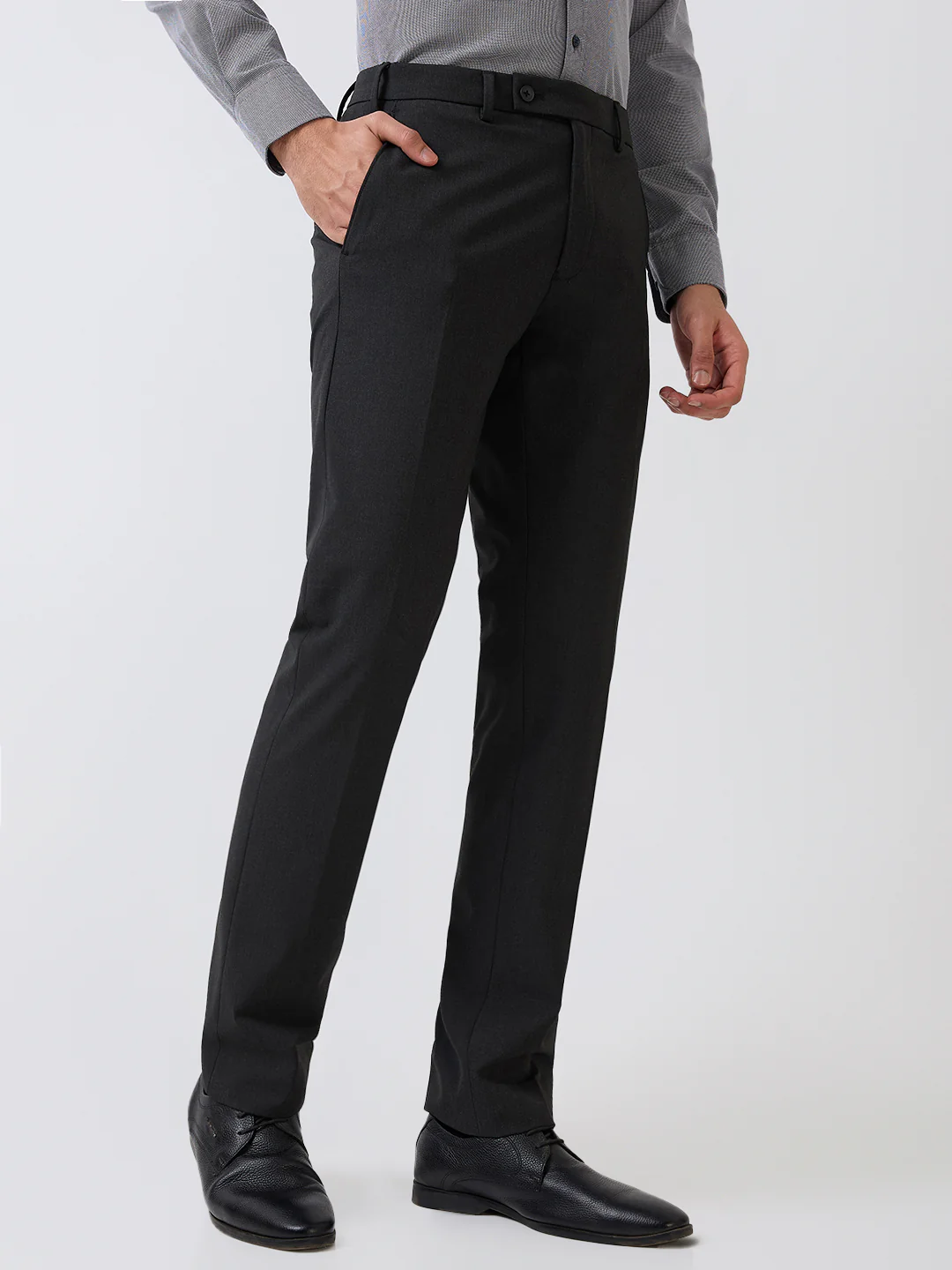 Park Avenue Men Grey Twill Slim Fit Polyester Blend Trouser - Image 3