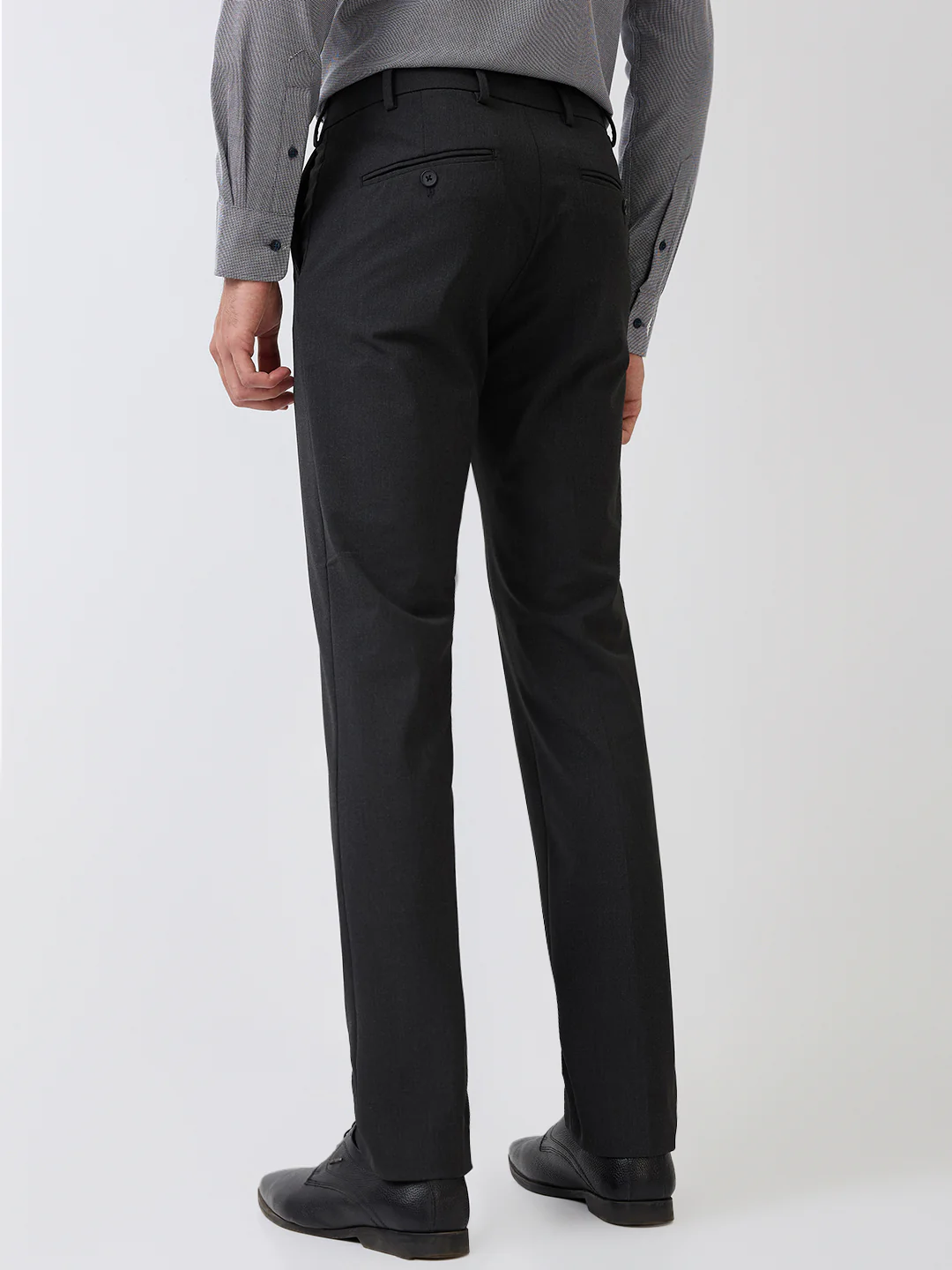 Park Avenue Men Grey Twill Slim Fit Polyester Blend Trouser - Image 4