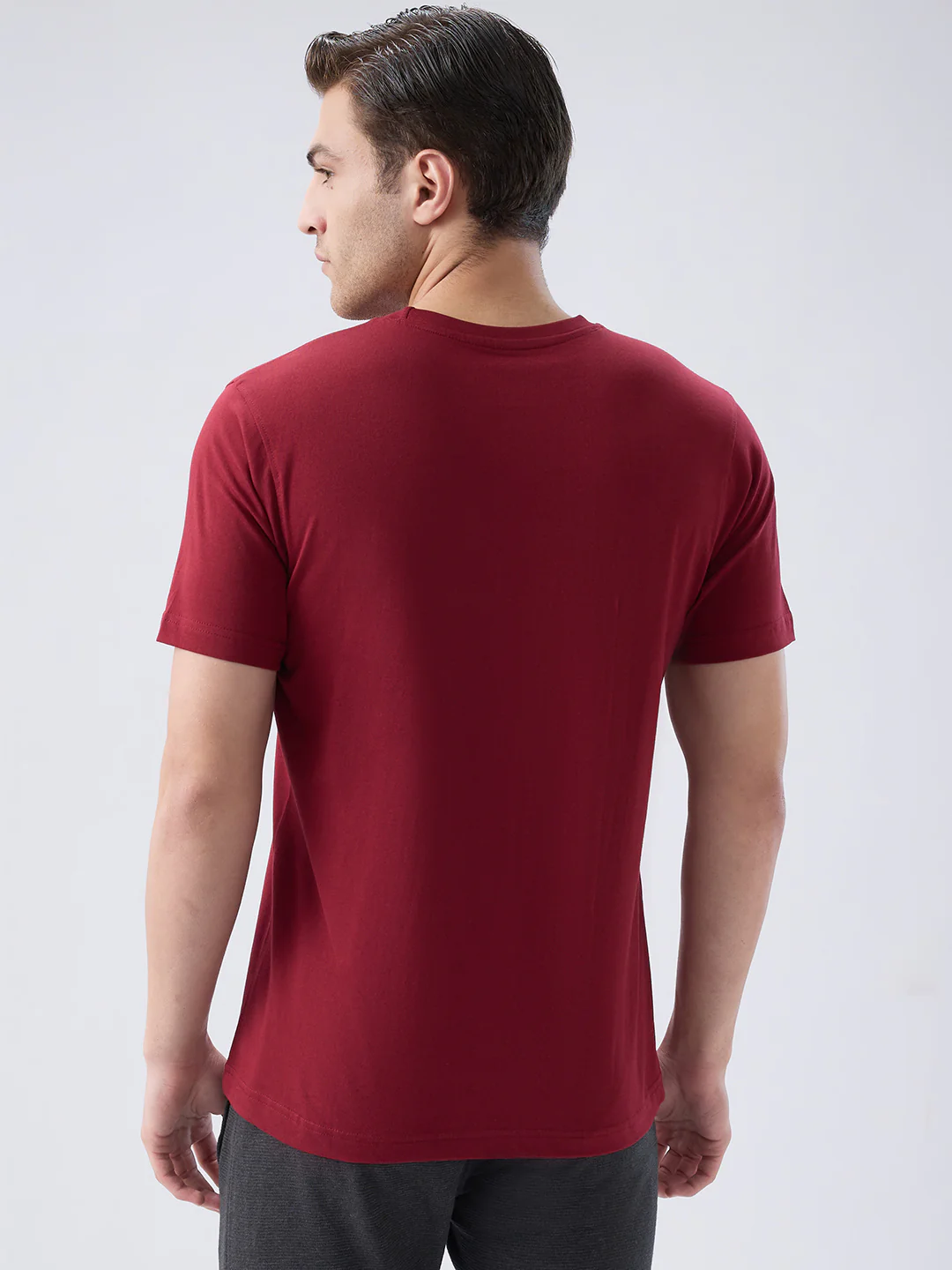 Park Avenue Men Maroon Cotton T-Shirt - Image 4