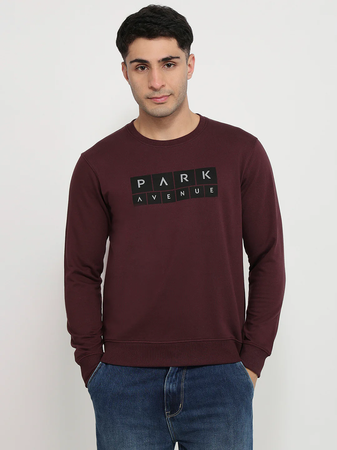 Park Avenue Men Maroon Print Slim Fit Cotton Blend Sweatshirt