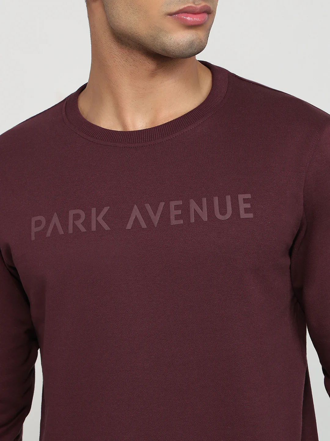 Park Avenue Men Maroon Solid Slim Fit Cotton Blend Sweatshirt - Image 6