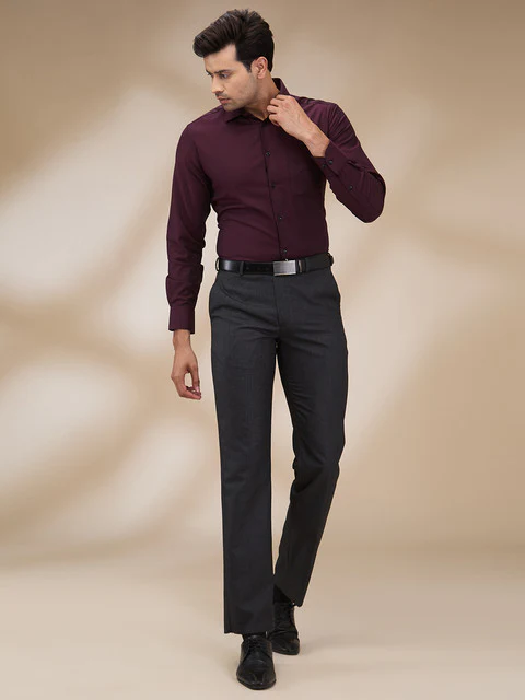 Park Avenue Men Maroon Structure Luxus Fit Cotton Shirt - Image 2