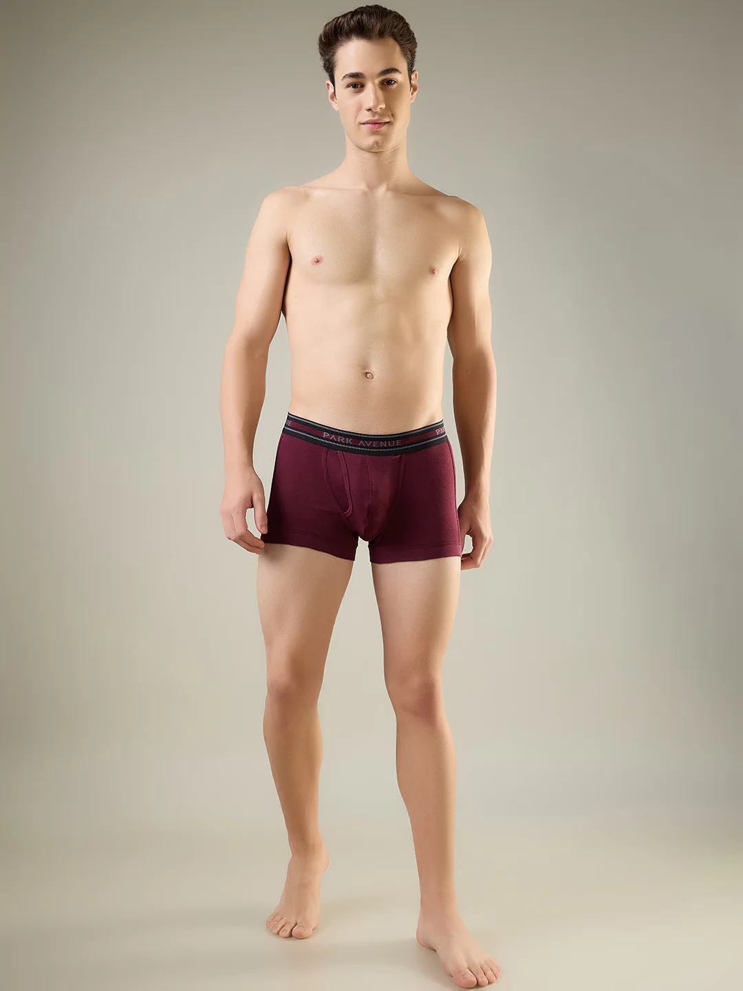 Park Avenue Men Maroon Tactel Nyloan Blend Trunk - Image 2