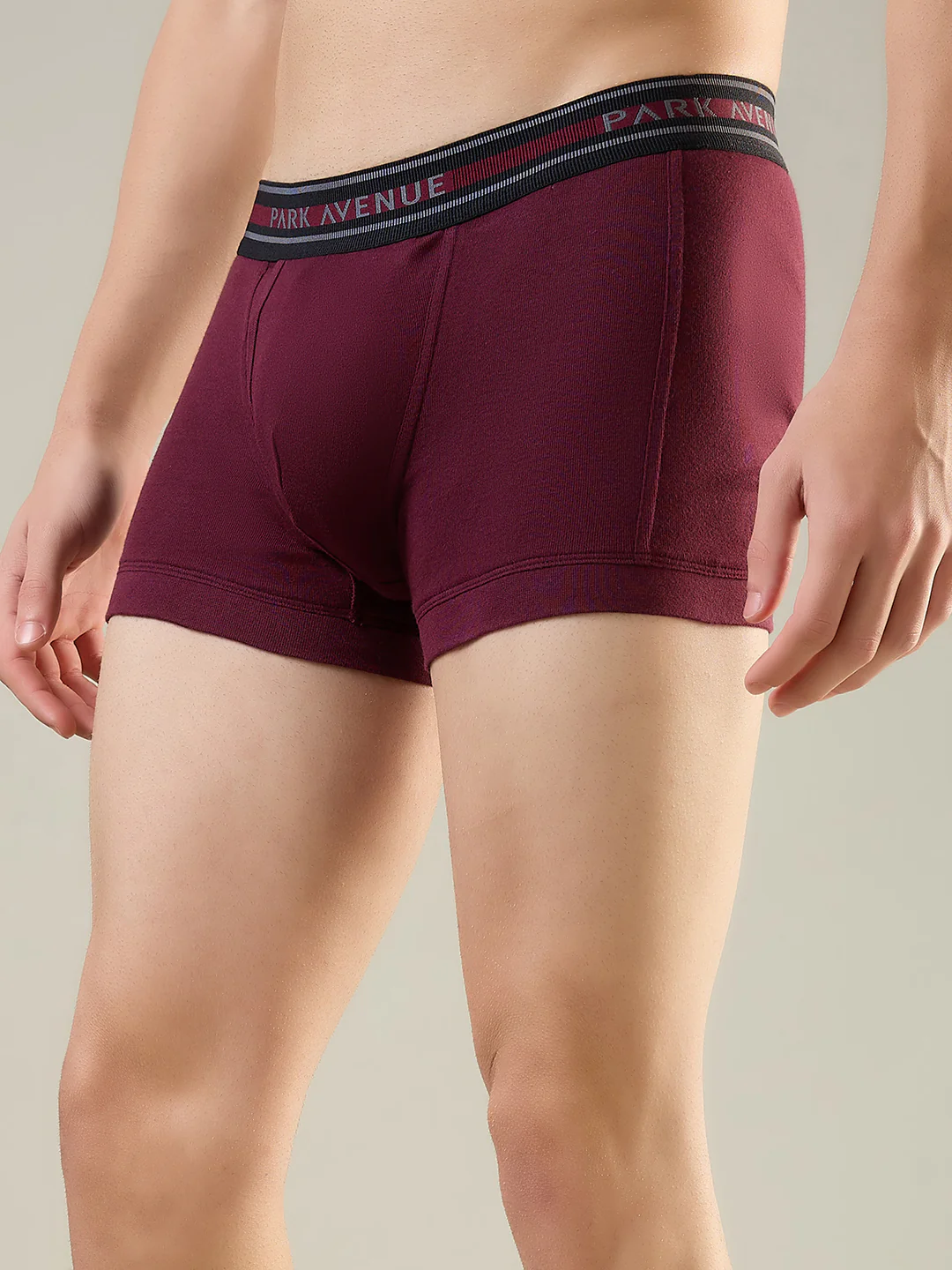 Park Avenue Men Maroon Tactel Nyloan Blend Trunk - Image 4
