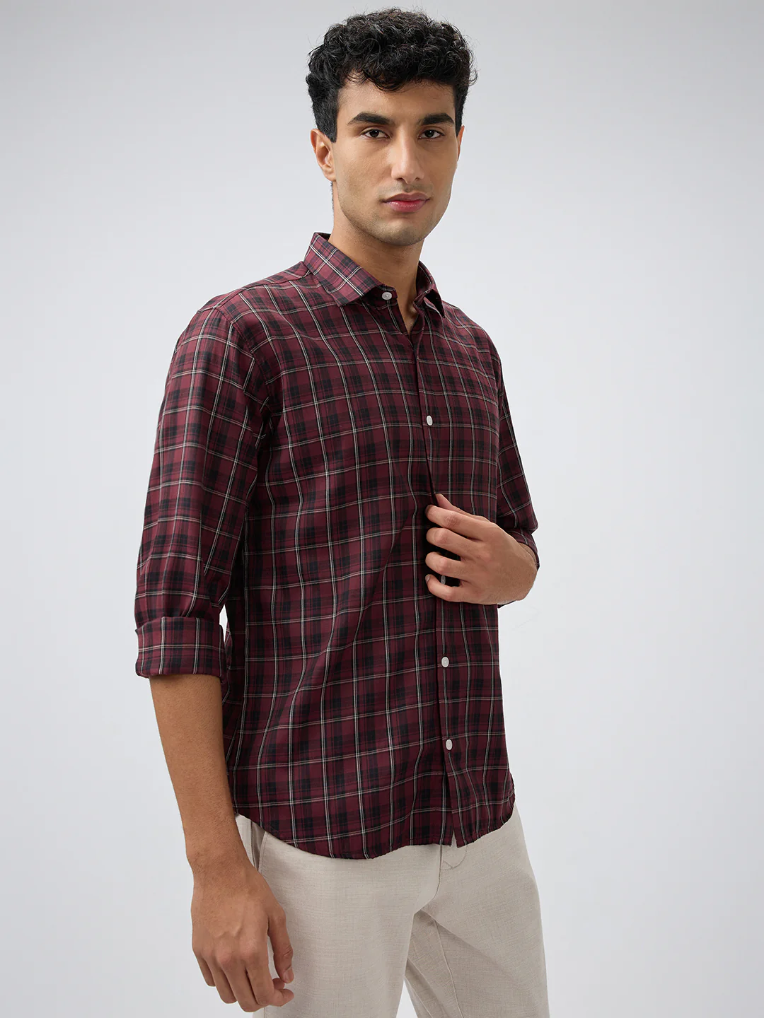 Park Avenue Men Marron Checks Slim Fit Polyester Blend Casual Shirt - Image 2