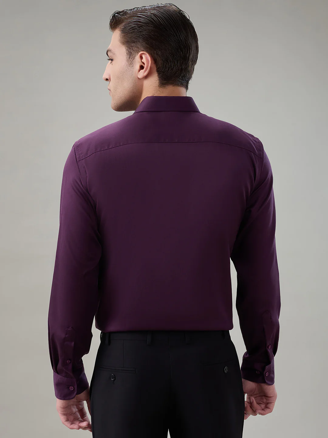 Park Avenue Men Purple Solid Regular Fit Cotton Formal Shirt - Image 4