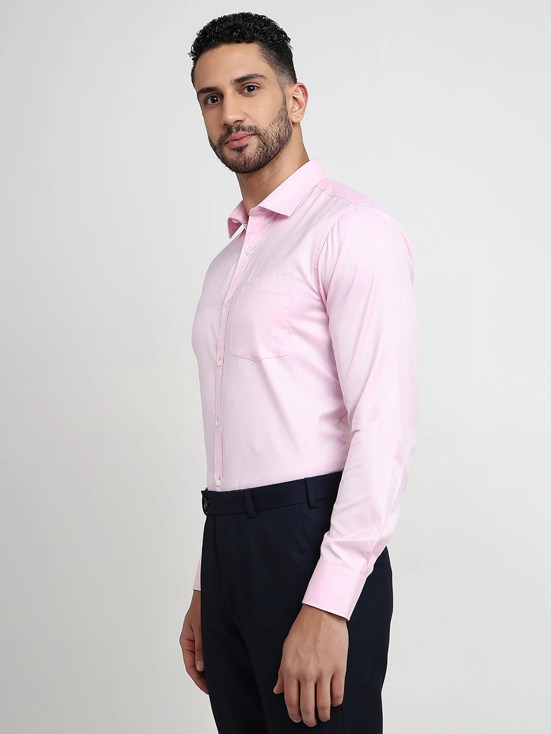 Park Avenue Men Red Herringbone Slim Fit Cotton Blend Shirt - Image 2