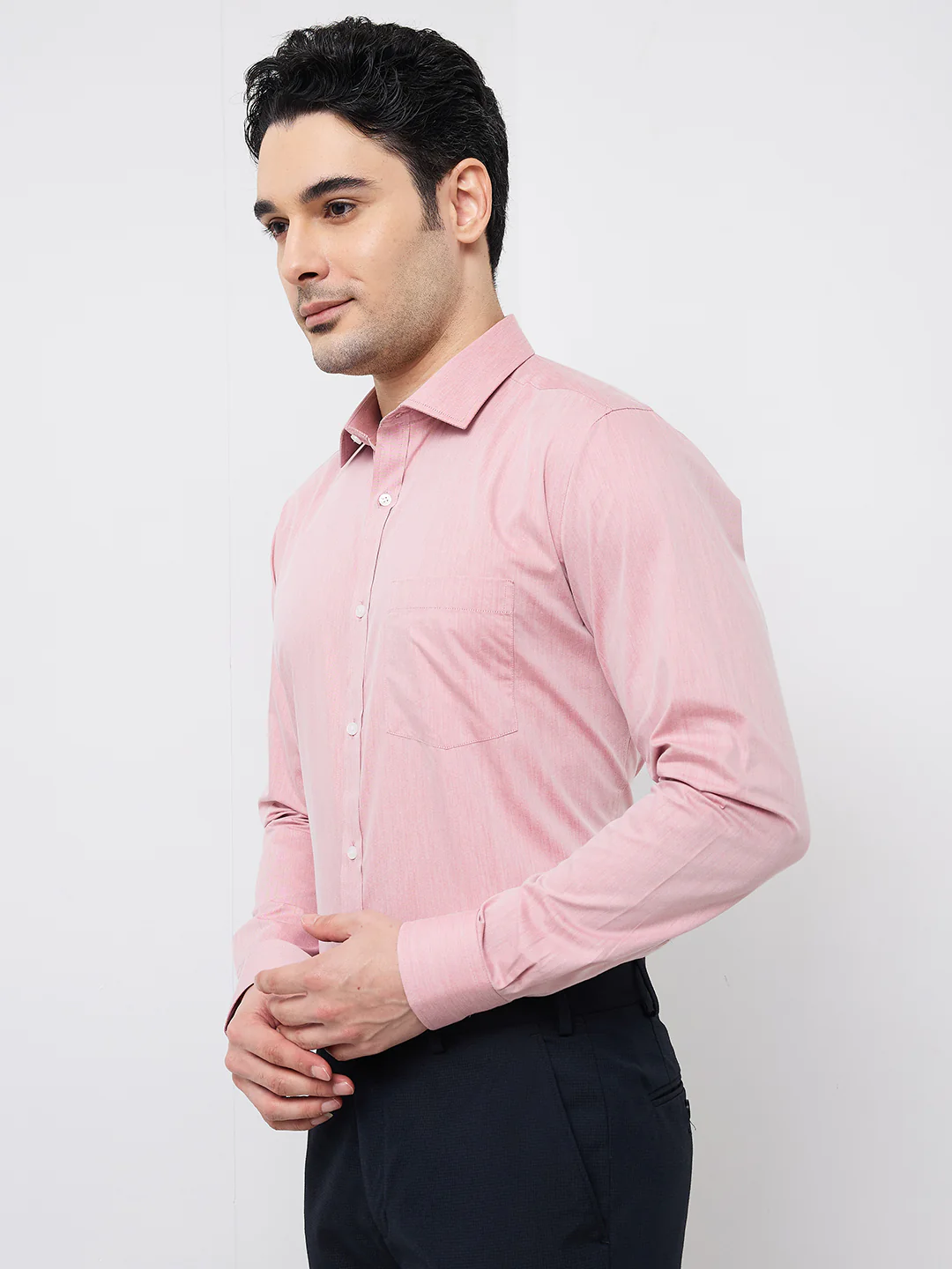 Park Avenue Men Red Solid Slim Fit Cotton Blend Shirt - Image 3