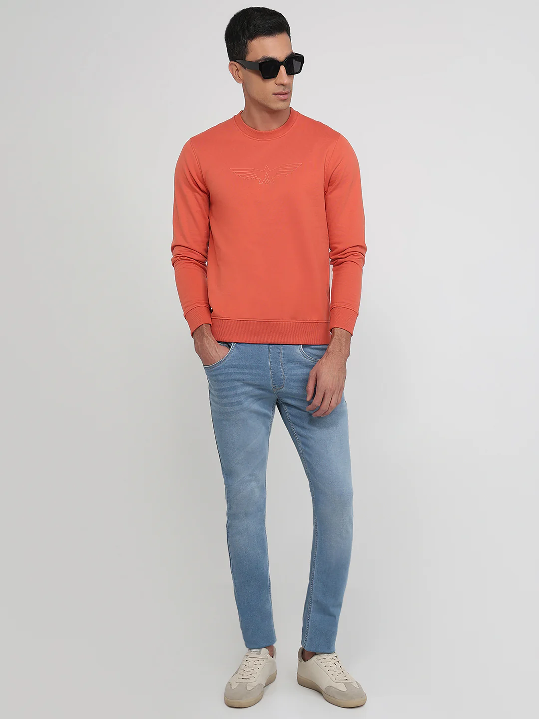 Park Avenue Men Red Solid Slim Fit Cotton Blend Sweatshirt - Image 5