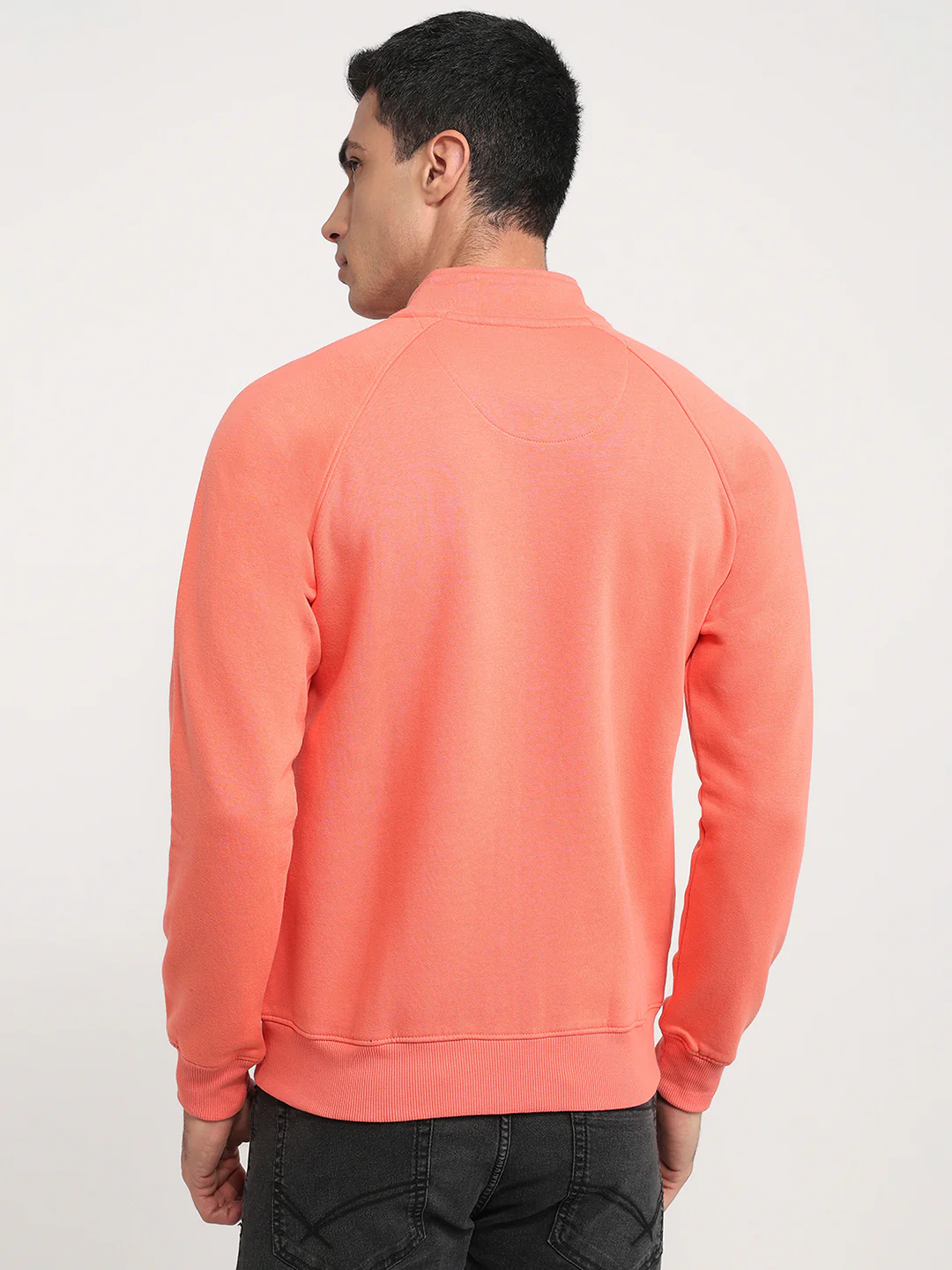 Park Avenue Men Red Solid Slim Fit Cotton Blend Sweatshirt - Image 4
