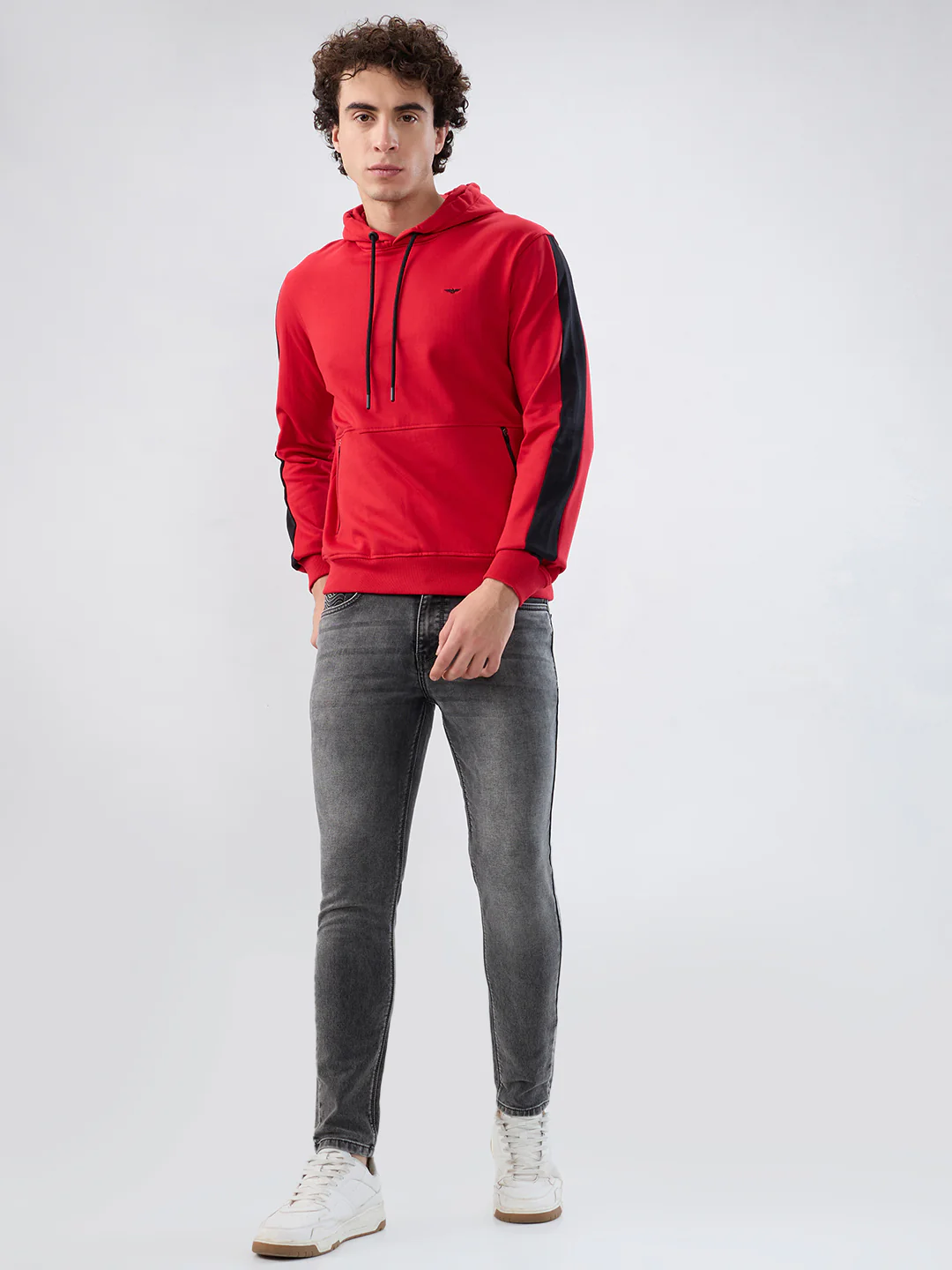 Park Avenue Men Red Solid Slim Fit Cotton Blend Sweatshirt - Image 5