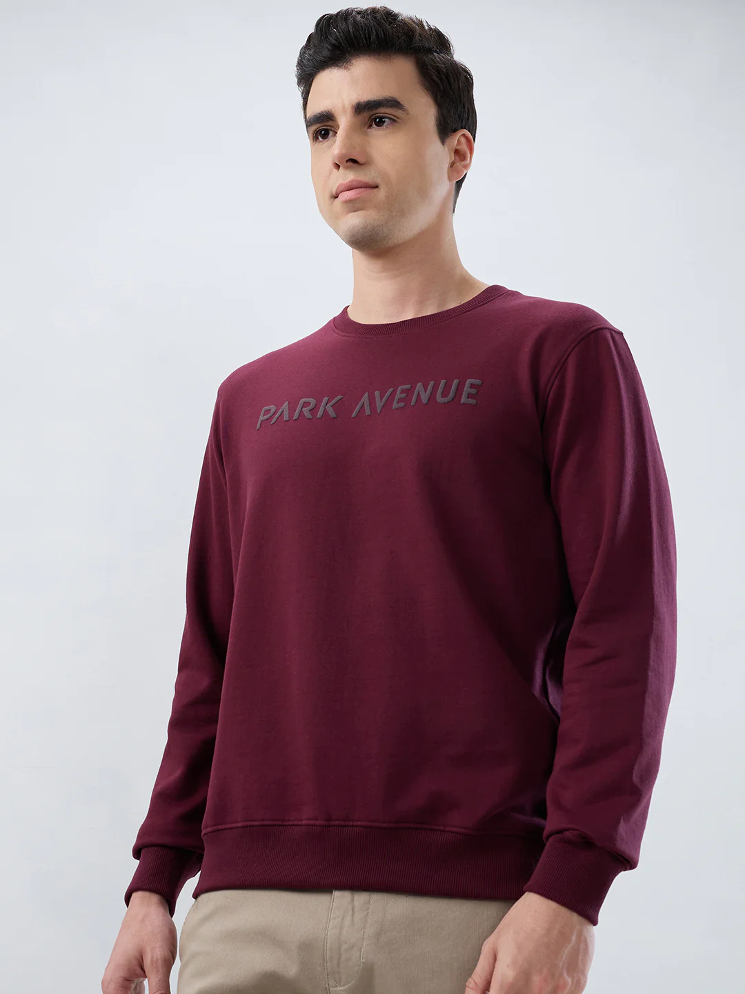 Park Avenue Men Red Solid Slim Fit Cotton Blend Sweatshirt - Image 3