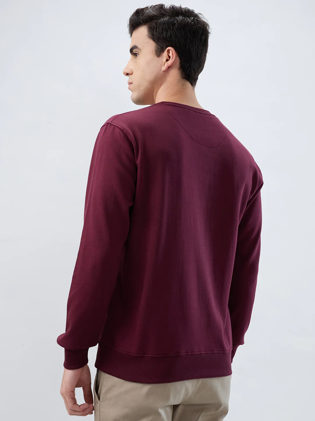 Park Avenue Men Red Solid Slim Fit Cotton Blend Sweatshirt - Image 4