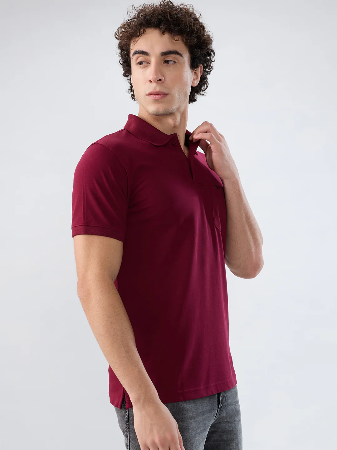 Park Avenue Men Red Solid Slim Fit Cotton Blend T-shirt - Image 2