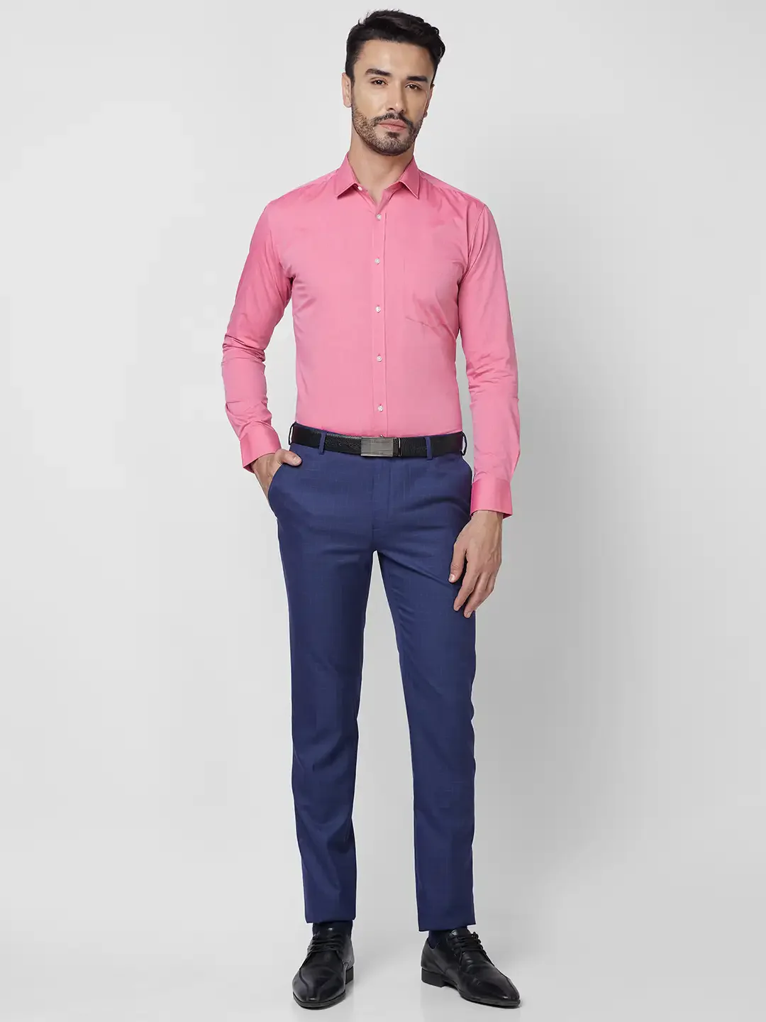 Park Avenue Men Red Solid Slim Fit Cotton Shirt - Image 5