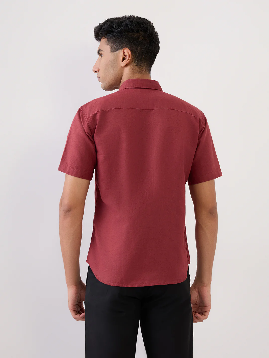 Park Avenue Men Red Solid Slim Fit Linen Blend Casual Shirt - Image 4