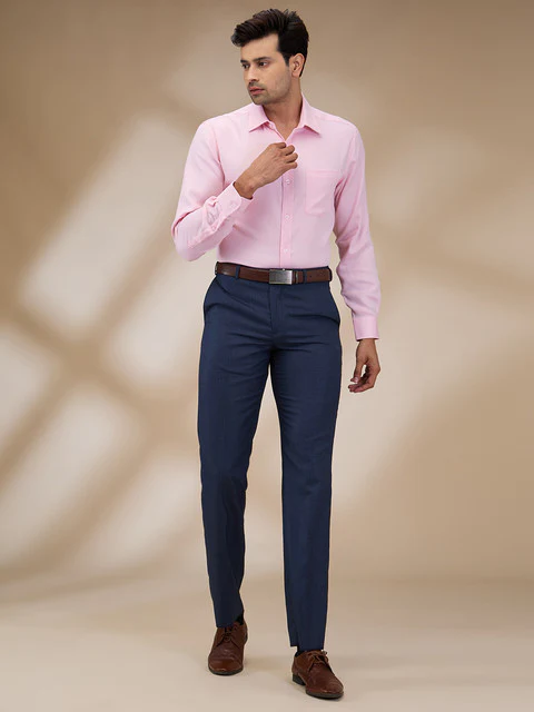 Park Avenue Men Red Structure Regular Fit Cotton Shirt - Image 2