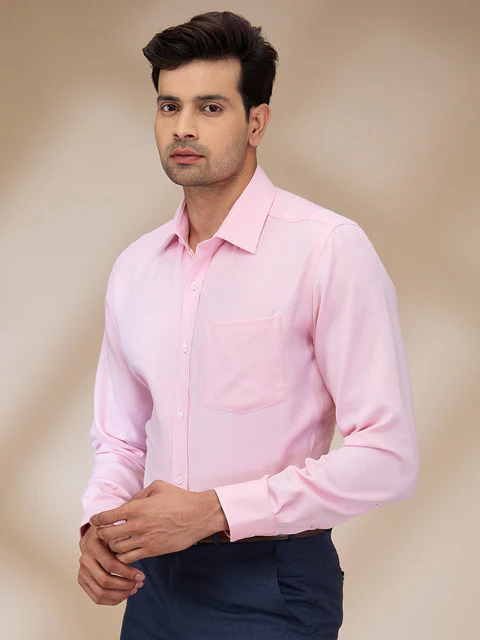 Park Avenue Men Red Structure Regular Fit Cotton Shirt - Image 3