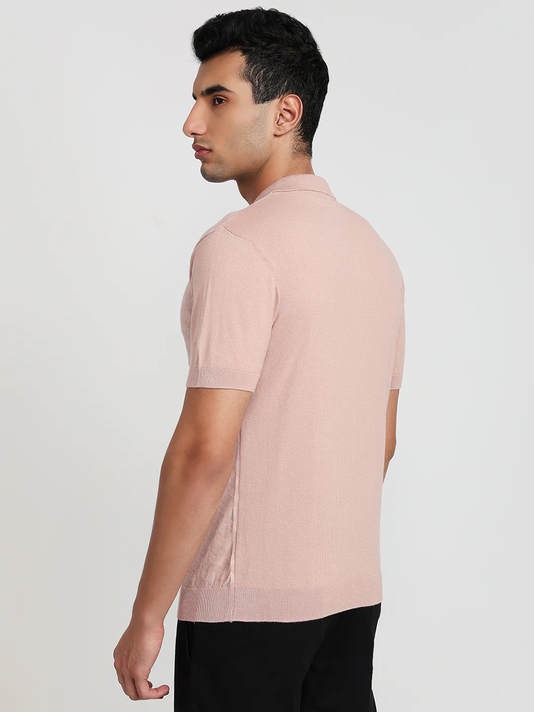 Park Avenue Men Red Structure Slim Fit Cotton T-shirt - Image 4