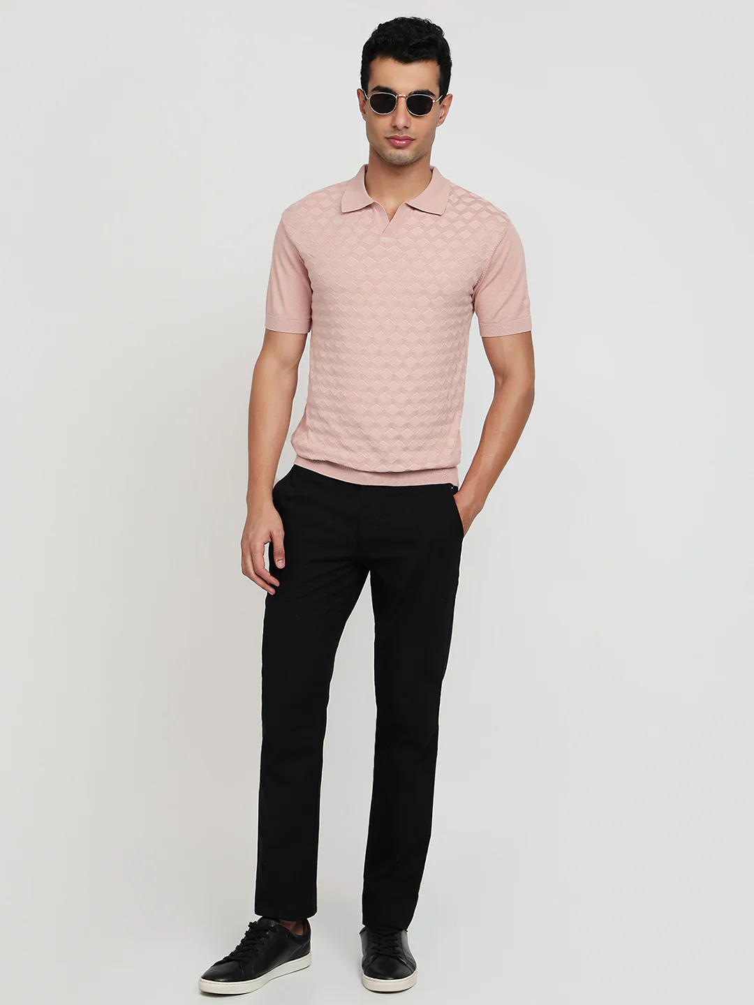 Park Avenue Men Red Structure Slim Fit Cotton T-shirt - Image 5