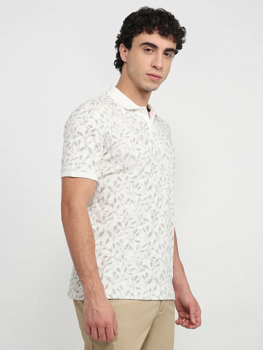 Park Avenue Men Slim Fit Print Pattern Pure Cotton Half Sleeve T-Shirt - Image 3
