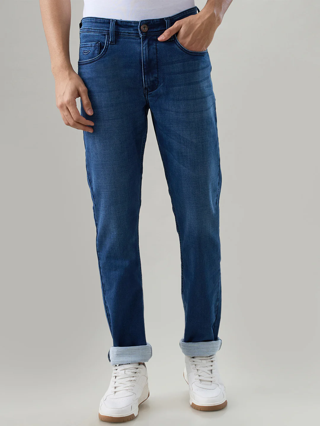 Park Avenue Men Slim Fit Solid Pattern Cotton Blend Flat Front Jeans