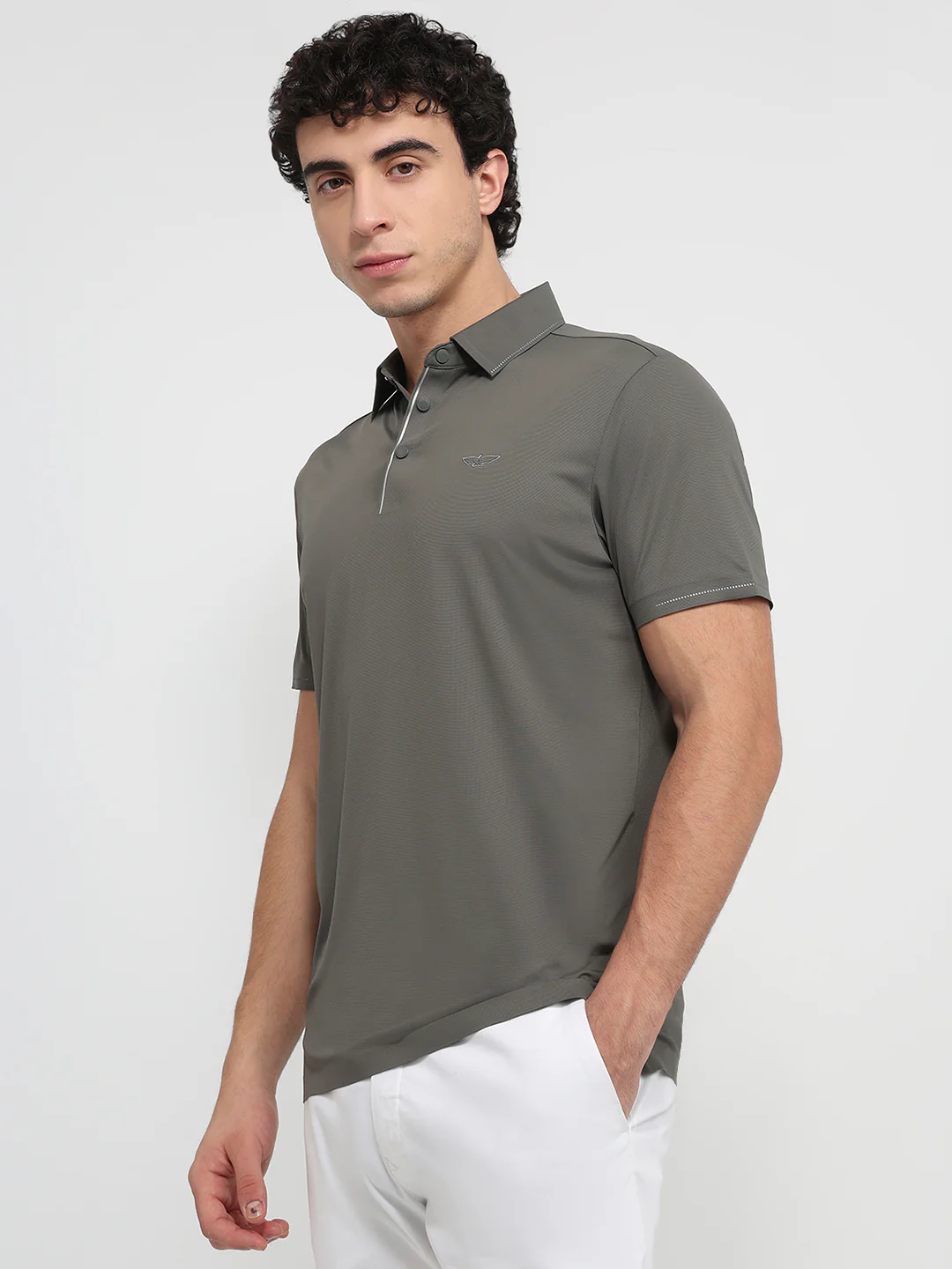 Park Avenue Men Slim Fit Solid Pattern Nylon Blend Half Sleeve T-Shirt - Image 2