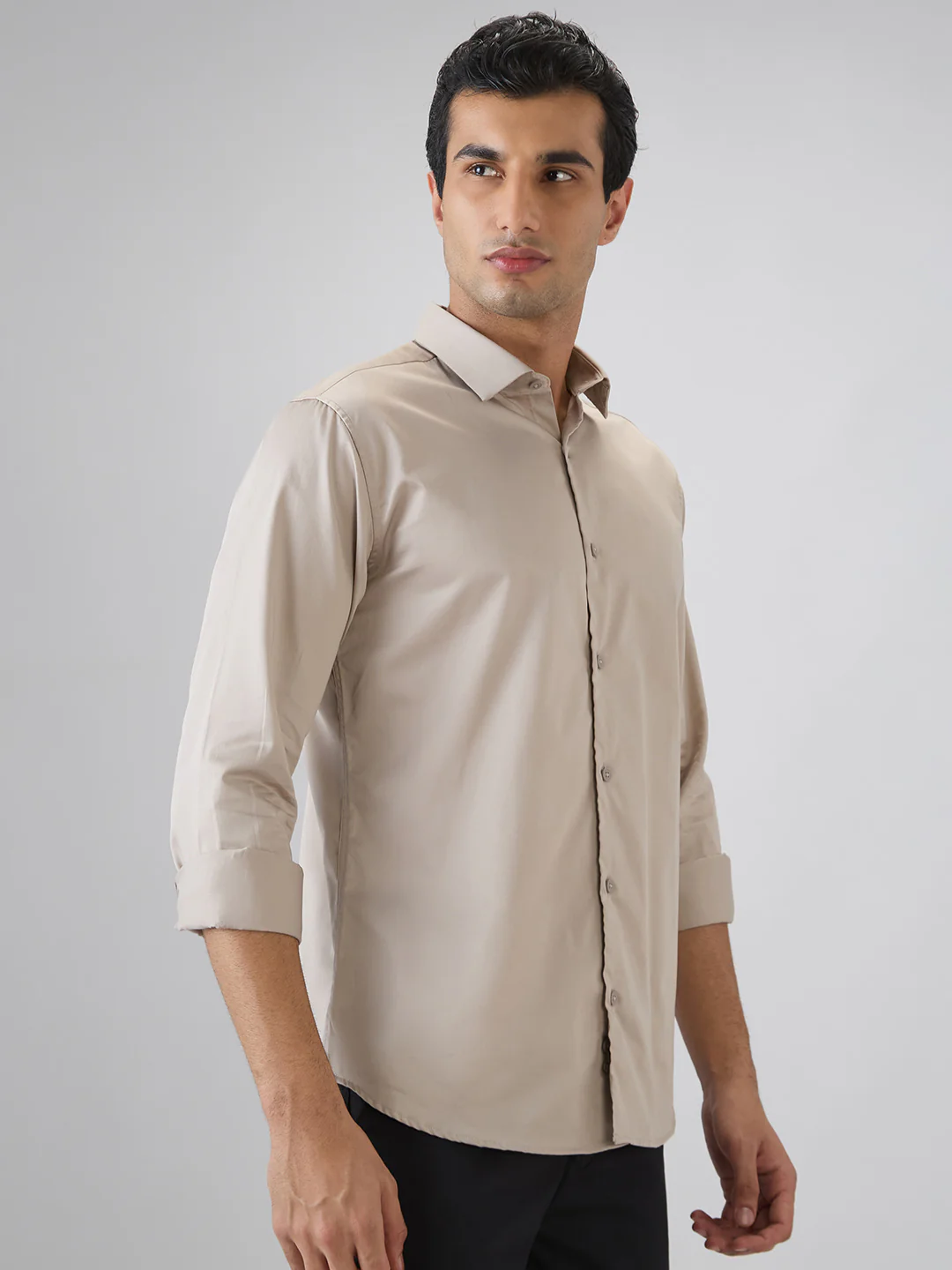 Park Avenue Men Slim Fit Solid Pattern Pure Cotton Full Sleeve Casual Shirt - Image 2
