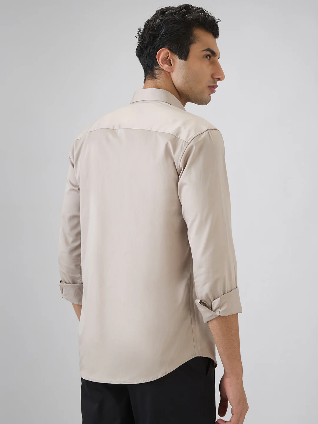 Park Avenue Men Slim Fit Solid Pattern Pure Cotton Full Sleeve Casual Shirt - Image 4