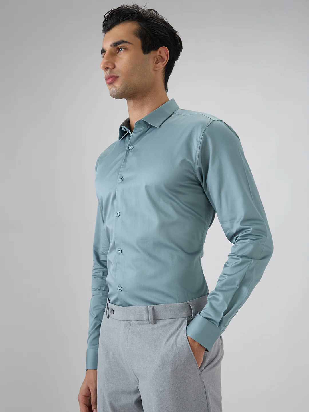 Park Avenue Men Slim Fit Solid Pattern Pure Cotton Full Sleeve Casual Shirt - Image 3