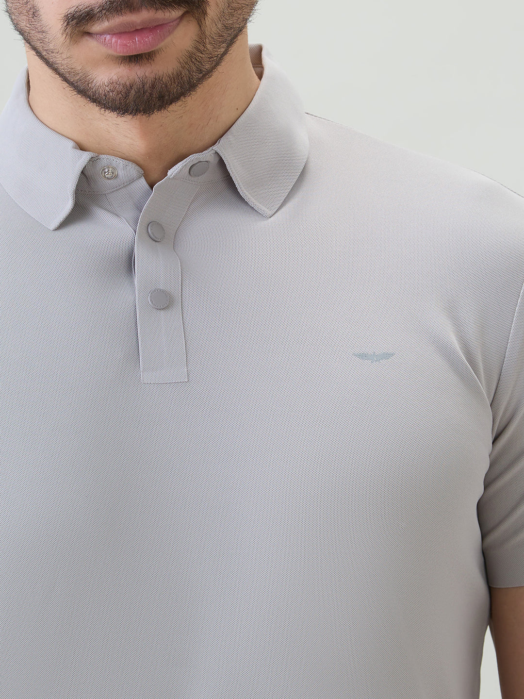 Park Avenue Men Slim Fit Solid Pattern Pure Polyester Half Sleeve T-Shirt - Image 6