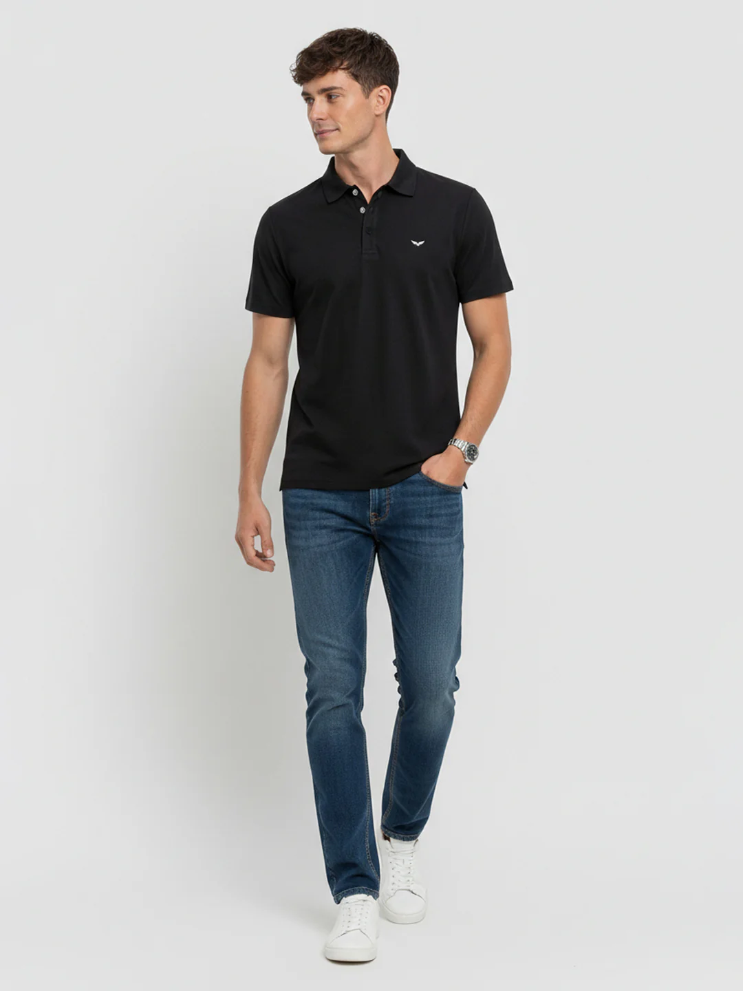 Park Avenue Men Slim Fit Solid Pattern Pure Polyester Half Sleeve T-Shirt - Image 4