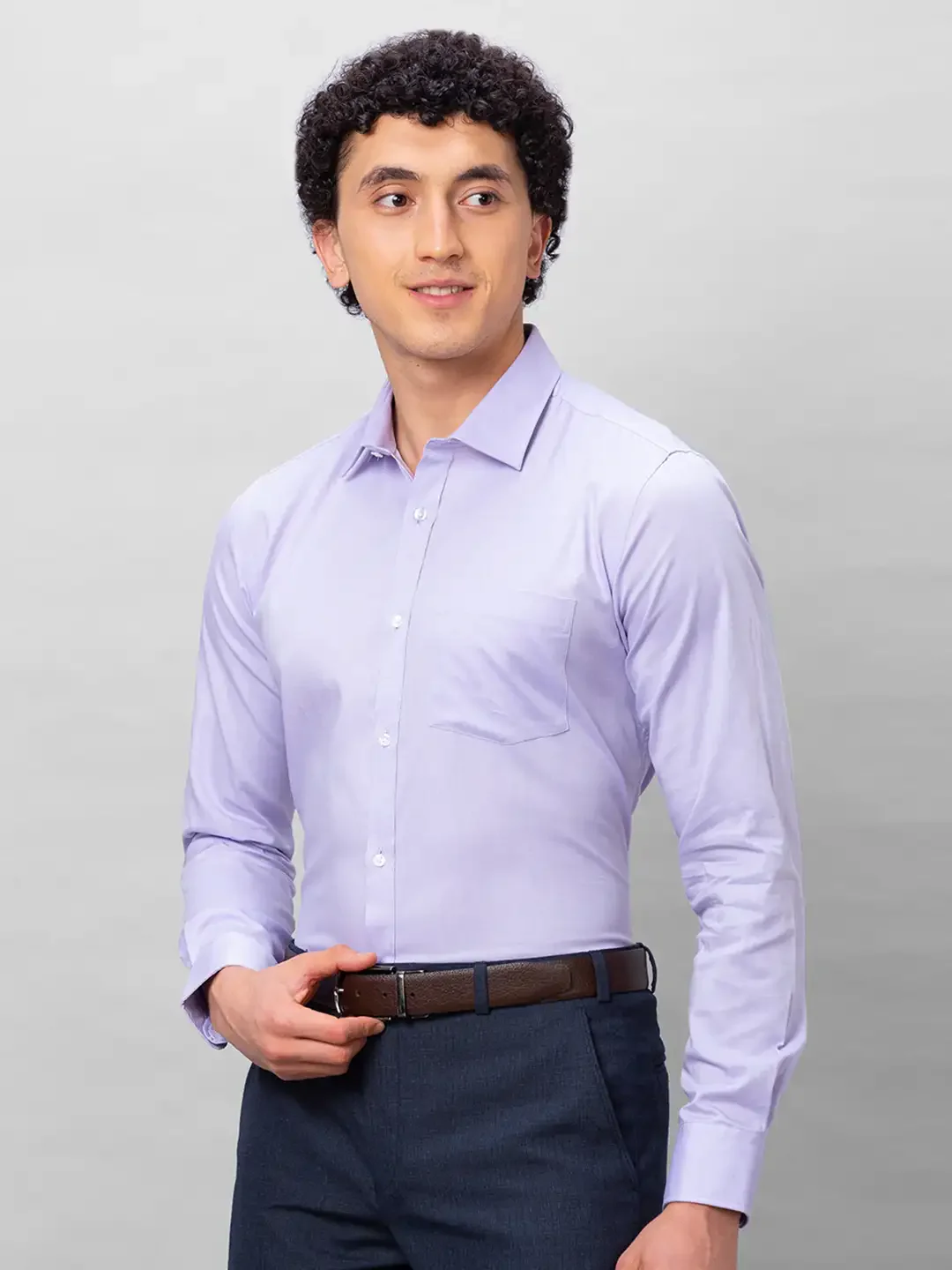 Park Avenue Men Purple Solid Slim Fit Cotton Formal Shirt - Image 3
