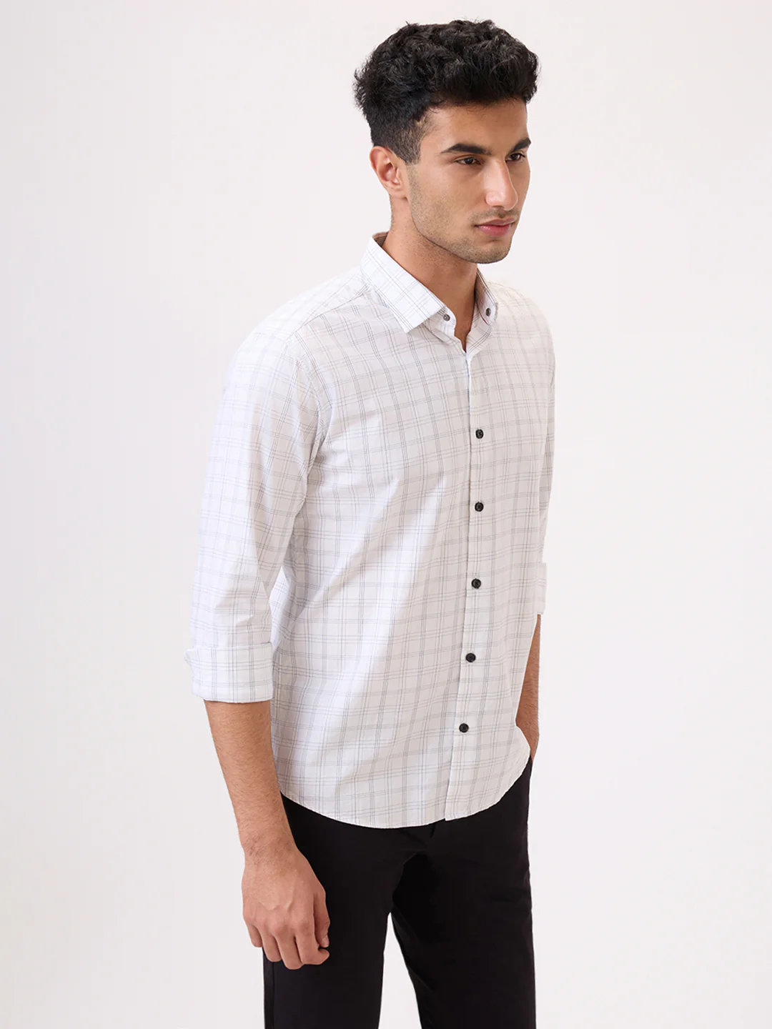 Park Avenue Men White Checks Slim Fit Cotton Casual Shirt - Image 4