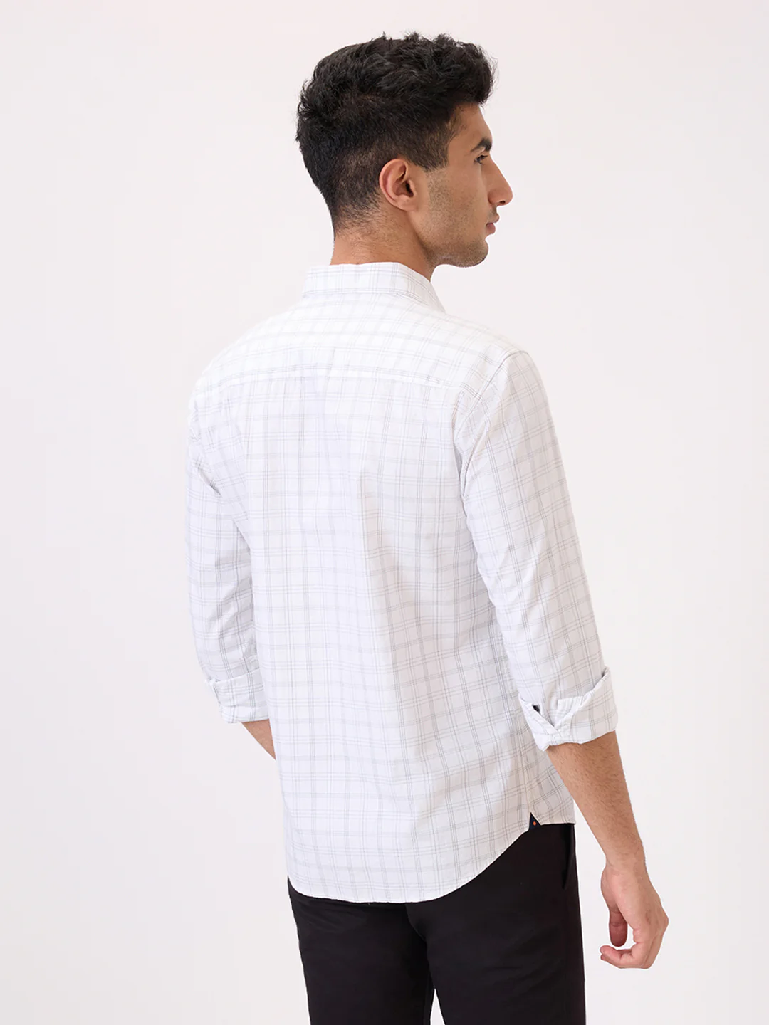 Park Avenue Men White Checks Slim Fit Cotton Casual Shirt - Image 5
