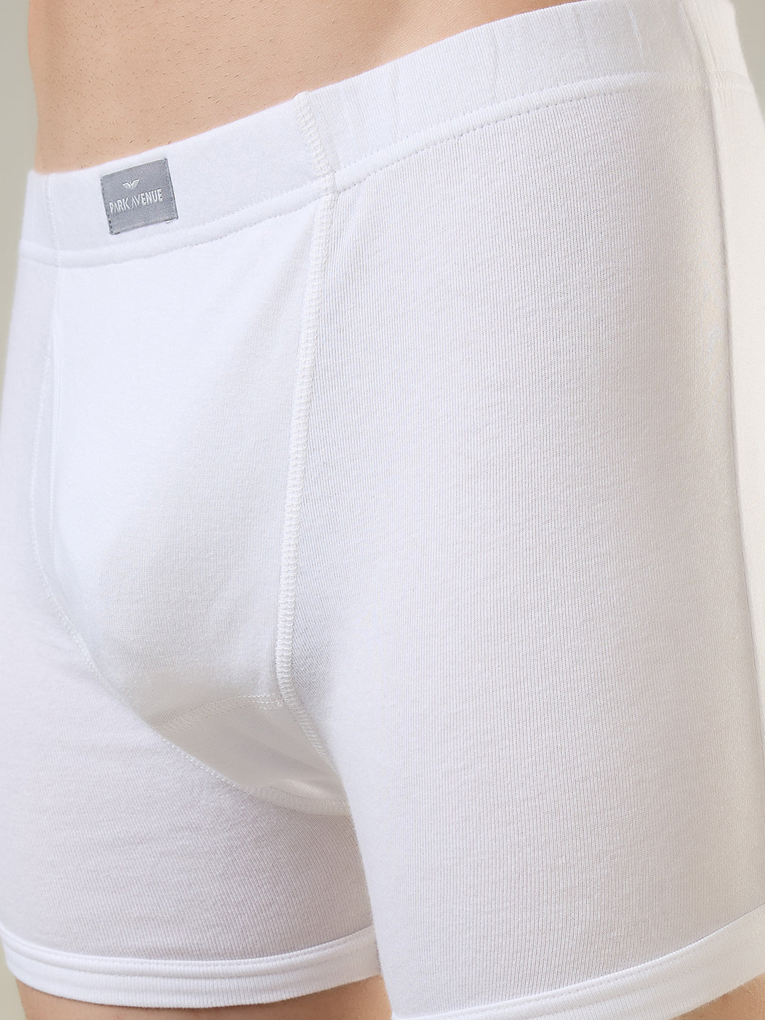 Park Avenue Men White Cotton Trunk - Image 5