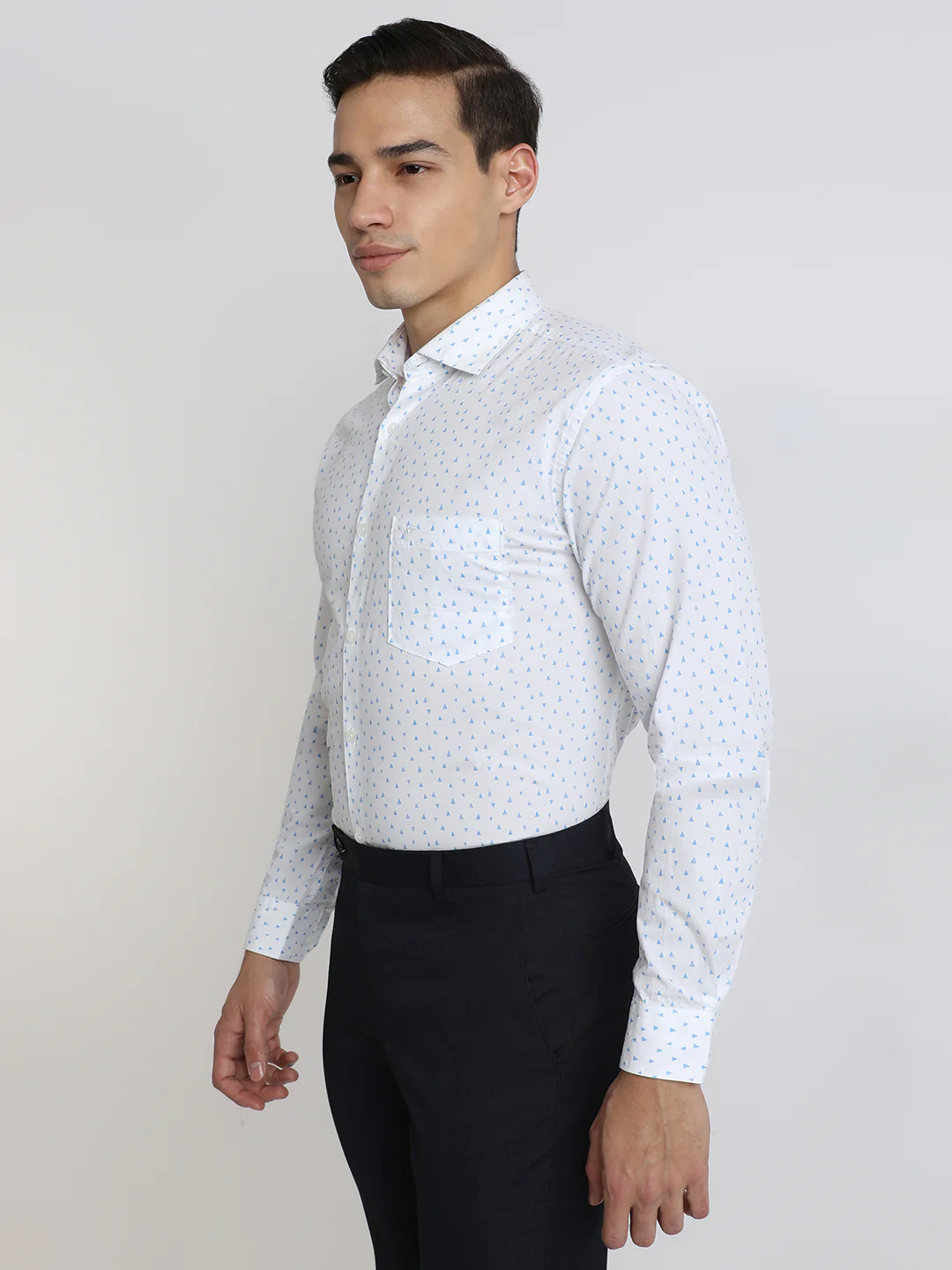 Park Avenue Men White Print Slim Fit Cotton Shirt - Image 3