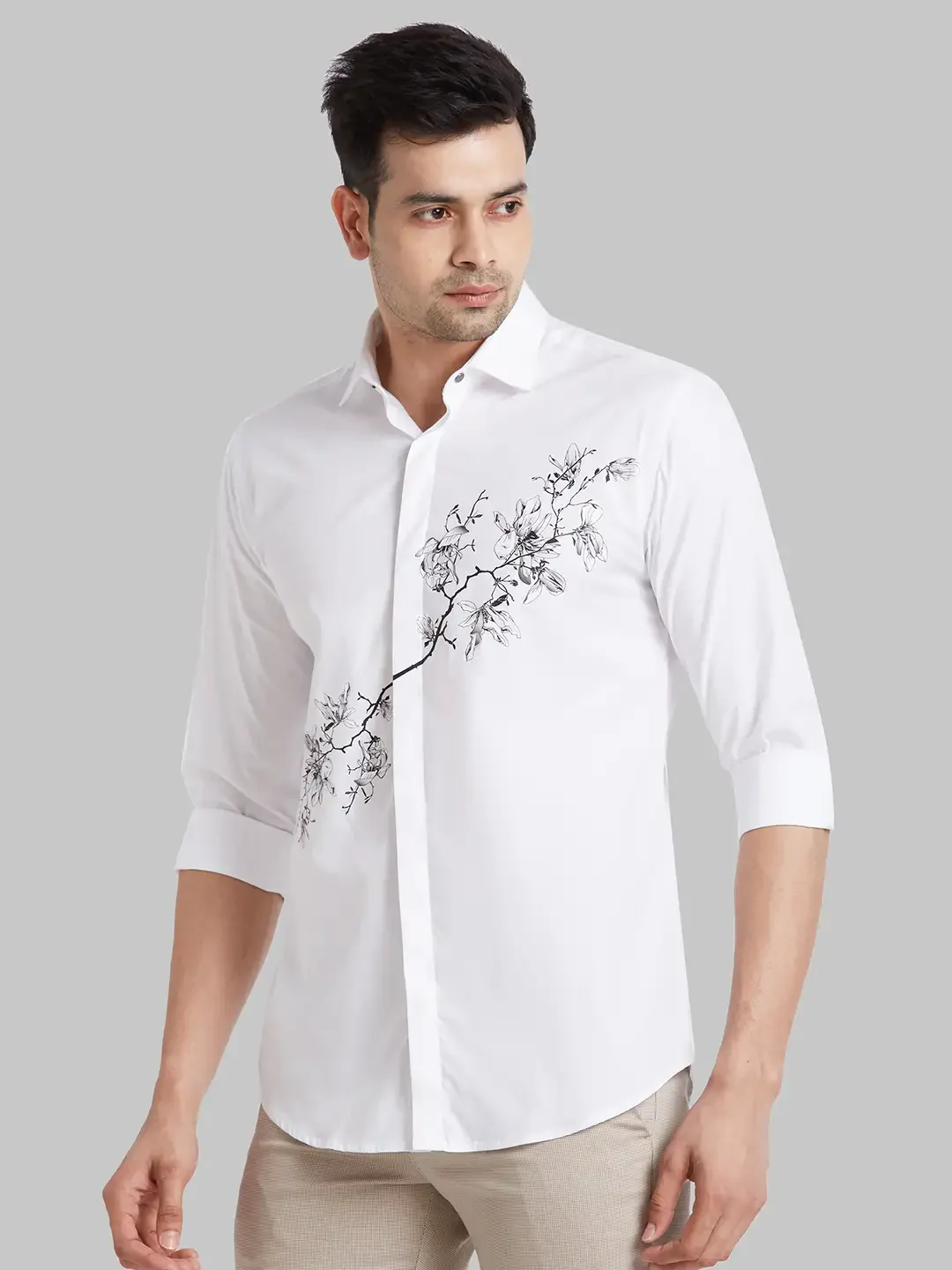 Park Avenue Men White Print Slim Fit Cotton Shirt - Image 3