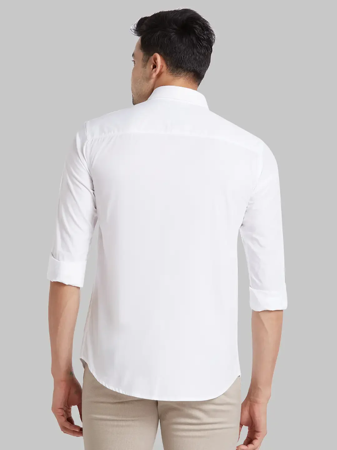 Park Avenue Men White Print Slim Fit Cotton Shirt - Image 4