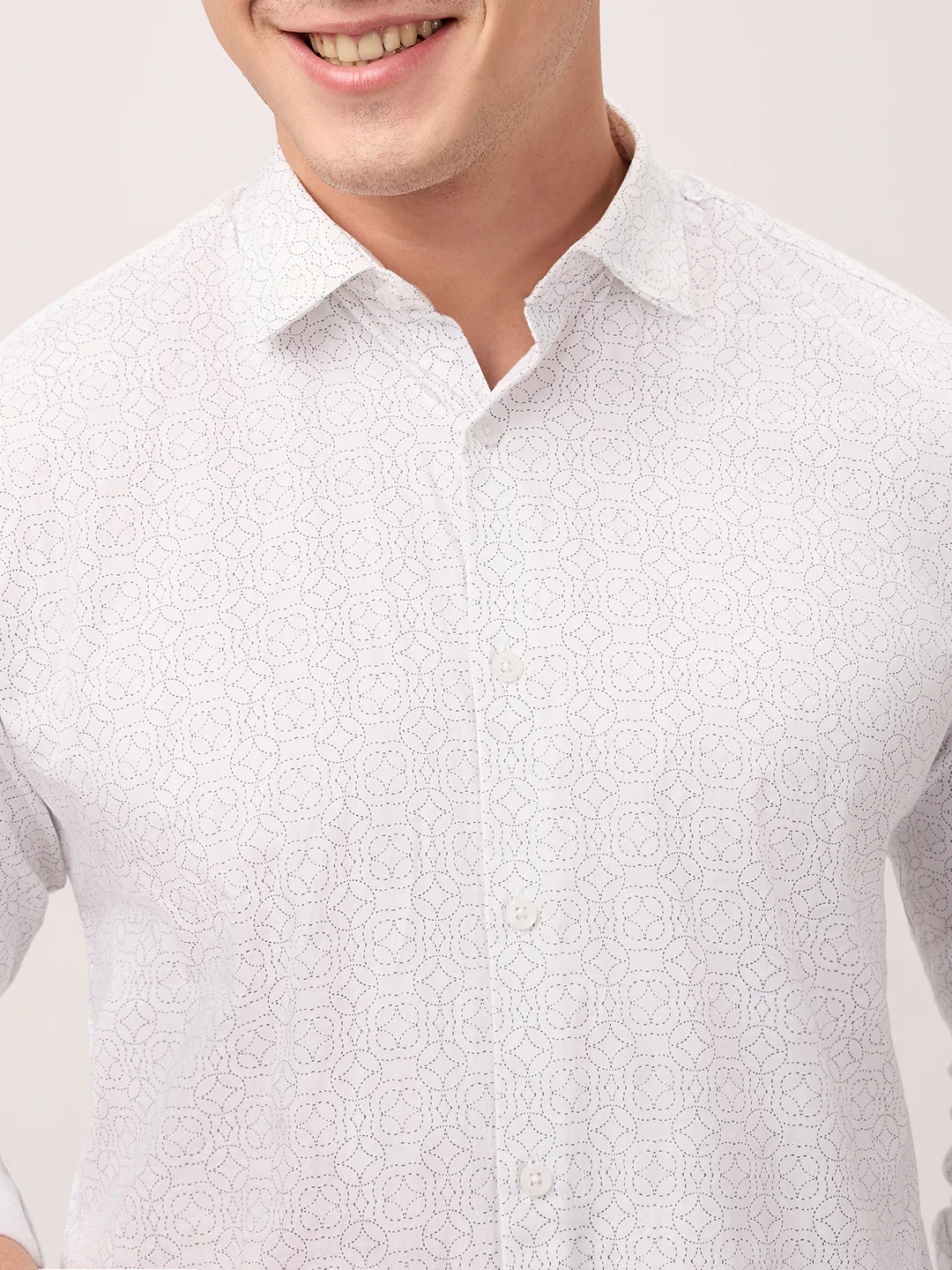 Park Avenue Men White Printed Slim Fit Cotton Casual Shirt - Image 6