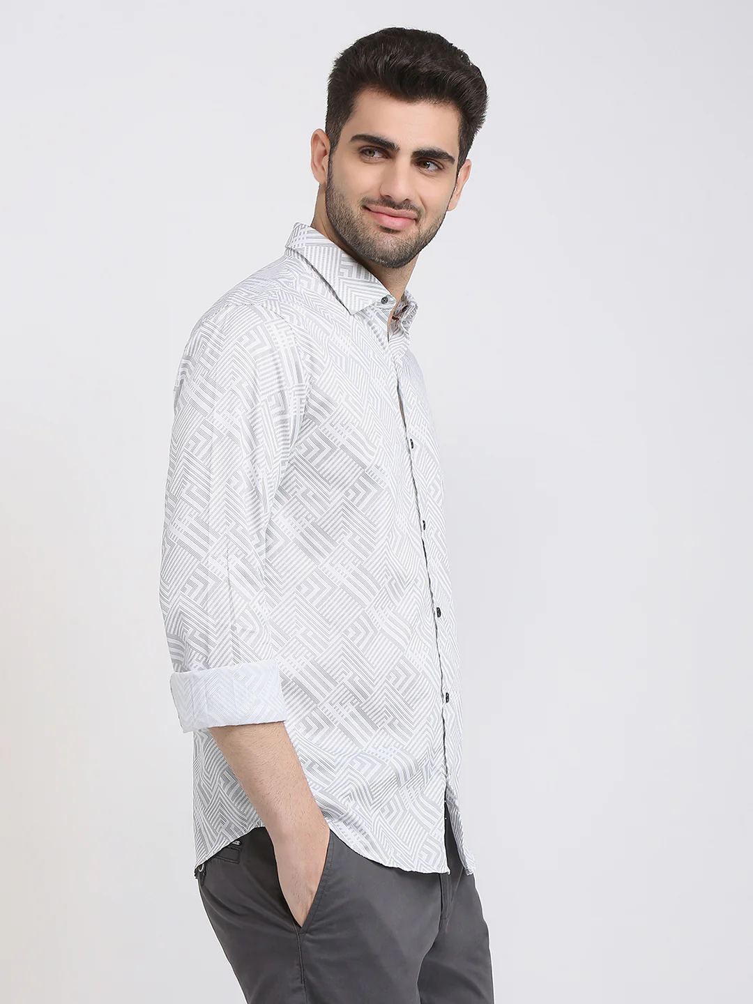 Park Avenue Men White Printed Slim Fit Cotton Full Sleeve Casual Shirt - Image 3