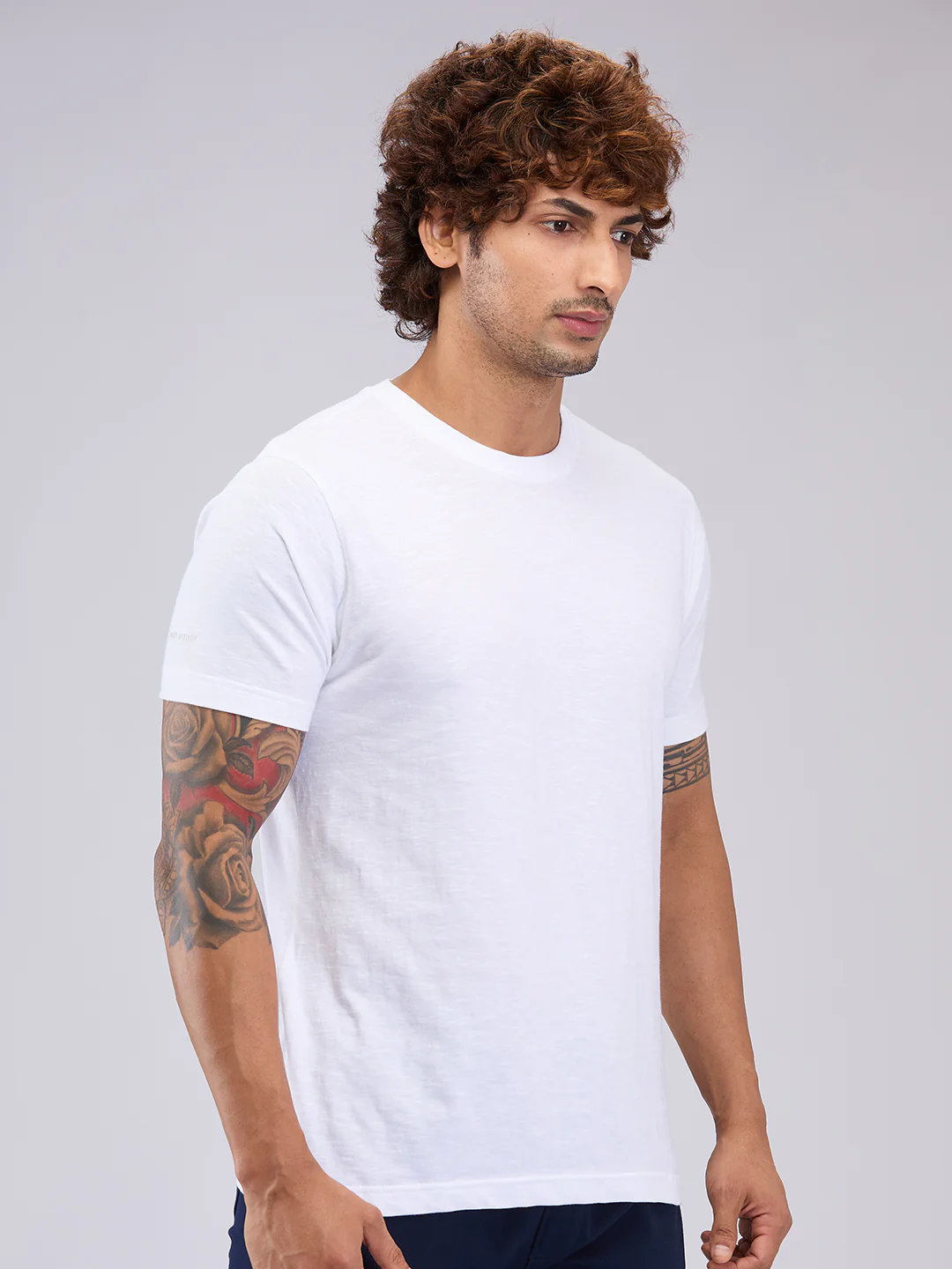 Park Avenue Men White Regular Fit Cotton T-Shirt - Image 2