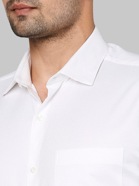 Park Avenue Men White Regular Fit Solid Full Sleeve Ainsley Collar Shirt - Image 6