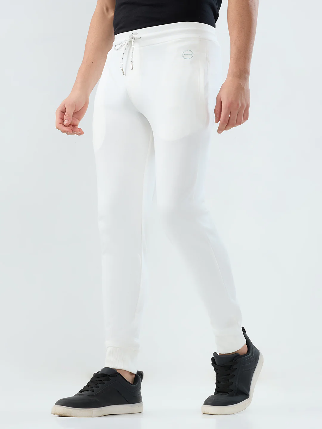 Park Avenue Men White Solid Slim Fit Cotton Blend Bottom Lowers - Image 3