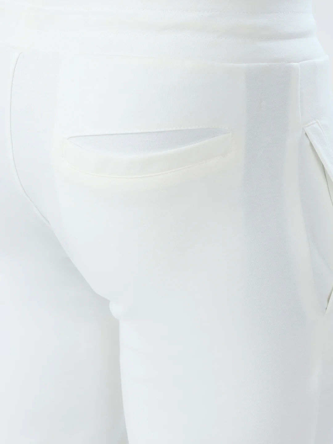 Park Avenue Men White Solid Slim Fit Cotton Blend Bottom Lowers - Image 7