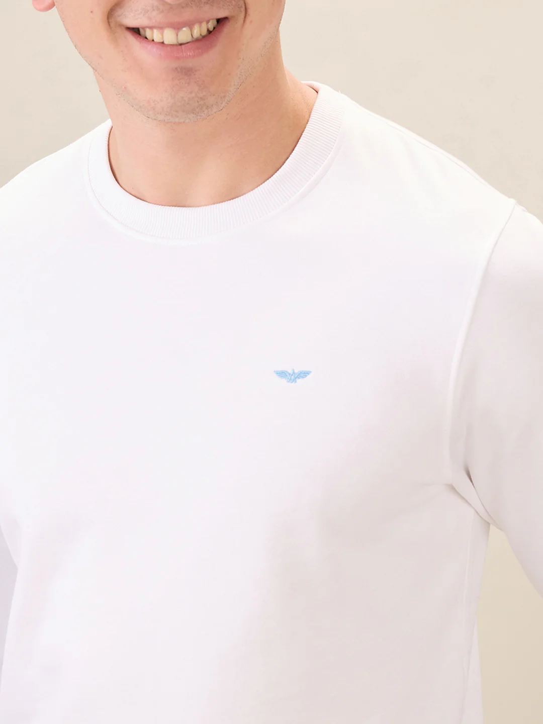 Park Avenue Men White Solid Slim Fit Cotton Blend Sweatshirt - Image 6