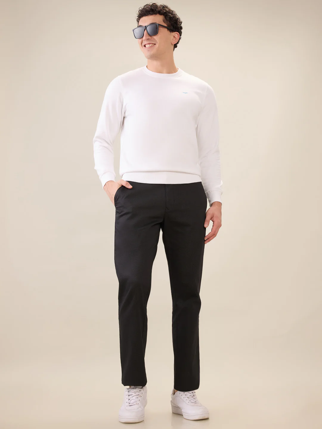 Park Avenue Men White Solid Slim Fit Cotton Blend Sweatshirt - Image 7