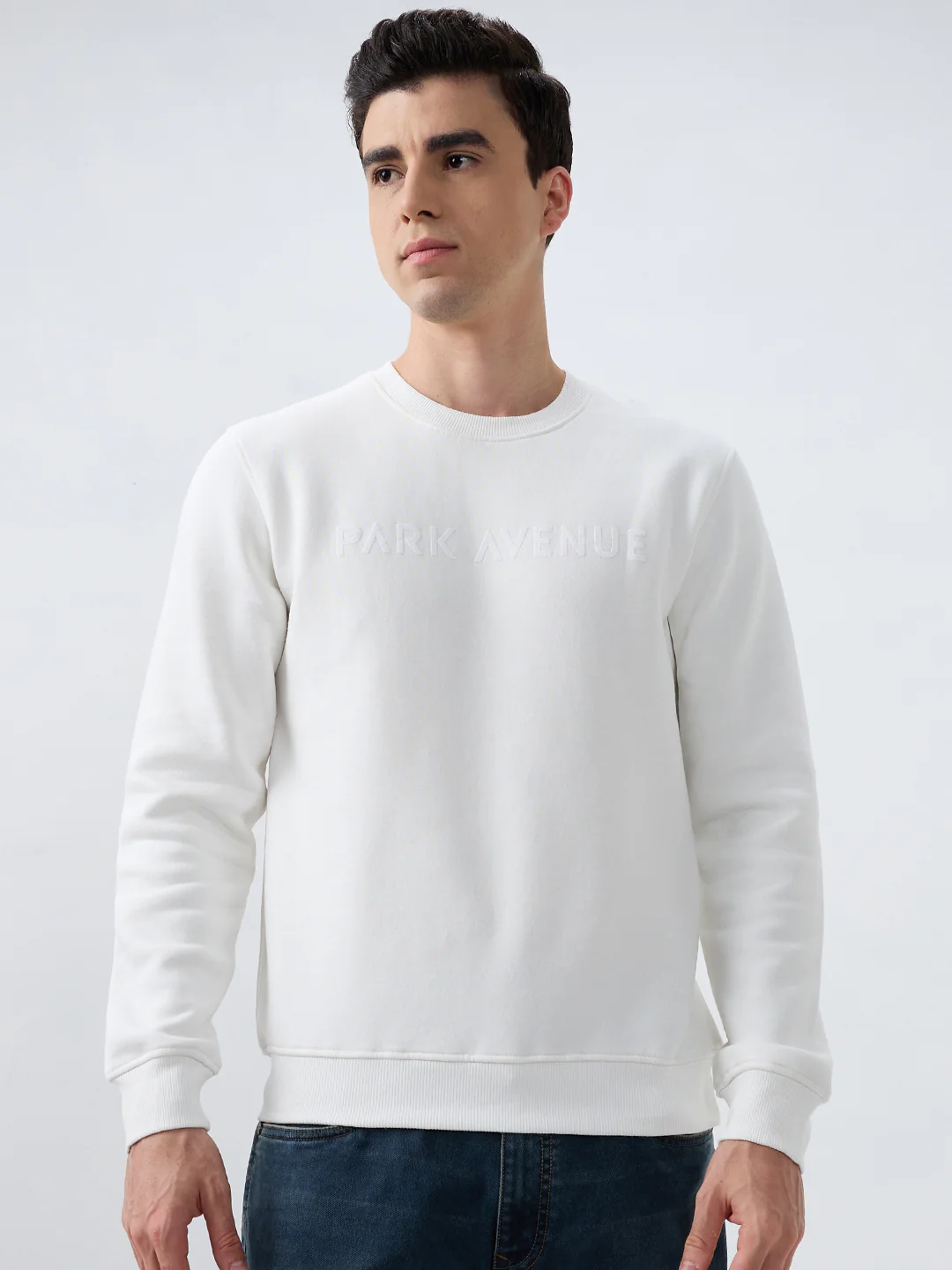 Park Avenue Men White Solid Slim Fit Cotton Blend Sweatshirt