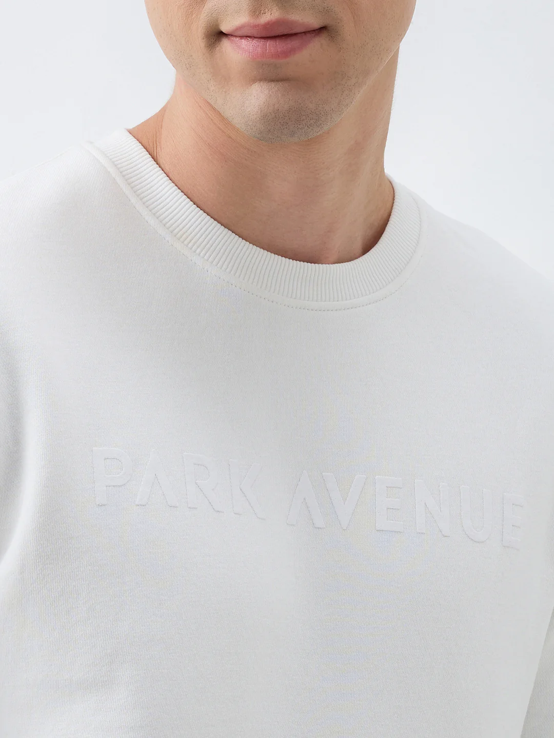 Park Avenue Men White Solid Slim Fit Cotton Blend Sweatshirt - Image 6
