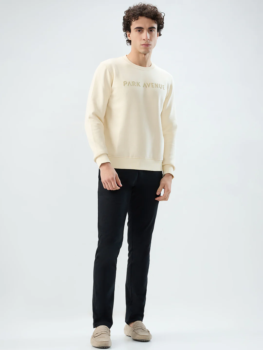 Park Avenue Men White Solid Slim Fit Cotton Blend Sweatshirt - Image 5